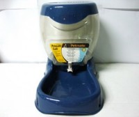 Petmate Cafe Waterer 3.5 Lb Blue