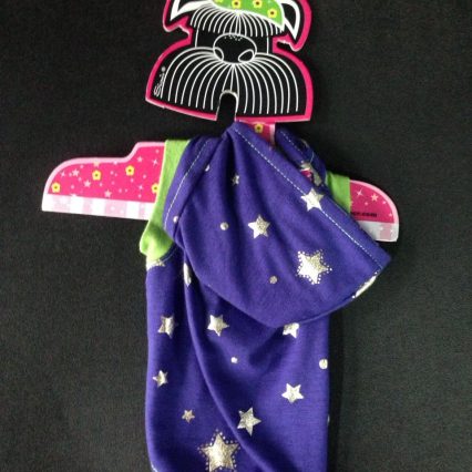 Camisa azul con estrellas