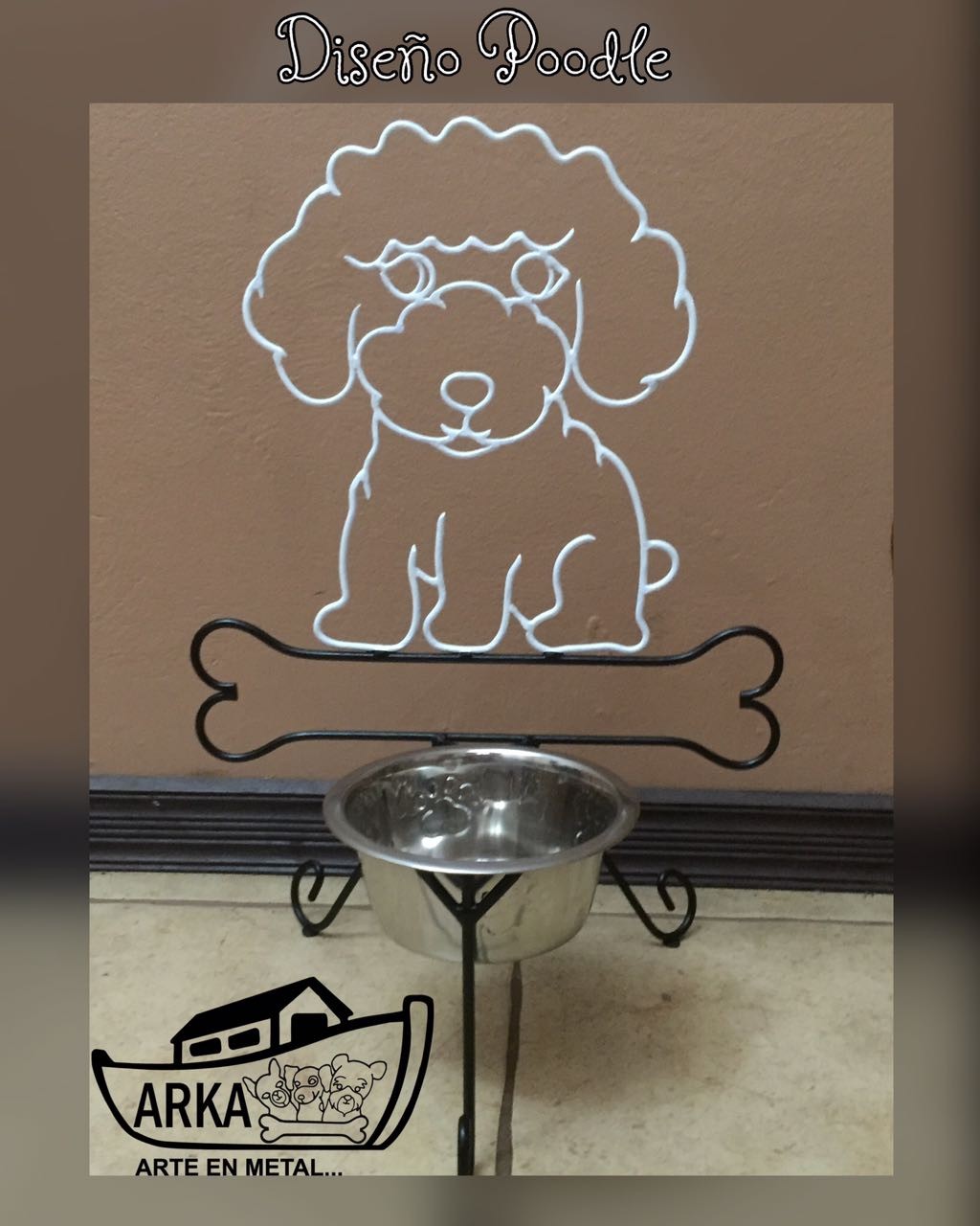 Portacomedero Arka 1 espacio y taza incluida