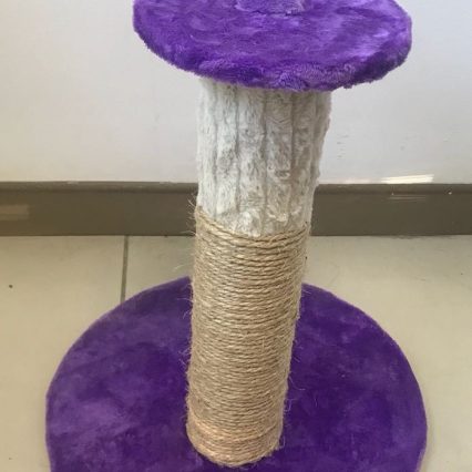 Rascador morado