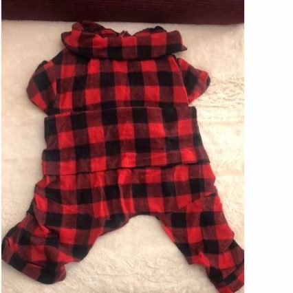 Enterizo para perro talla L color rojo y negro