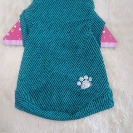 Camiseta color turquesa con rayas negras talla XXS